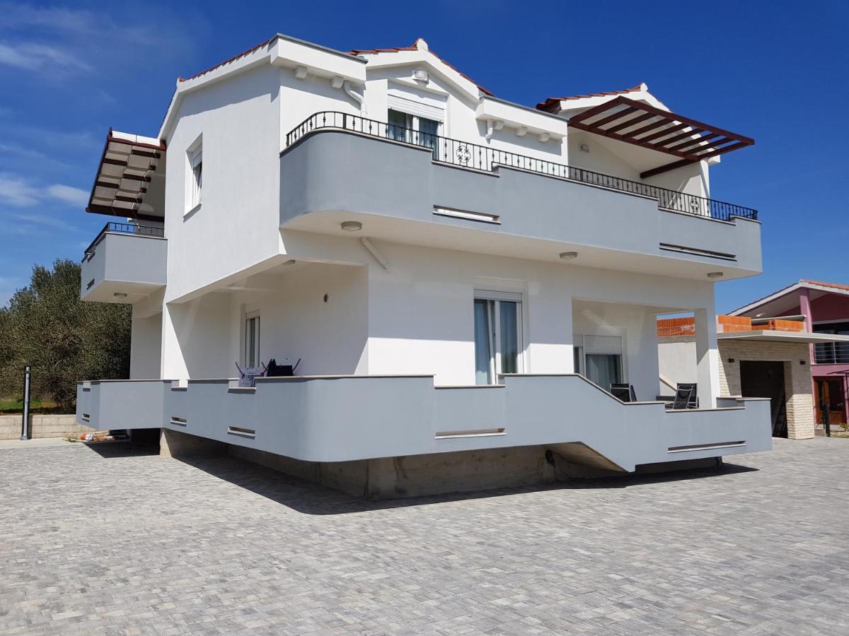 Apartment Mia Bibinje Exterior foto